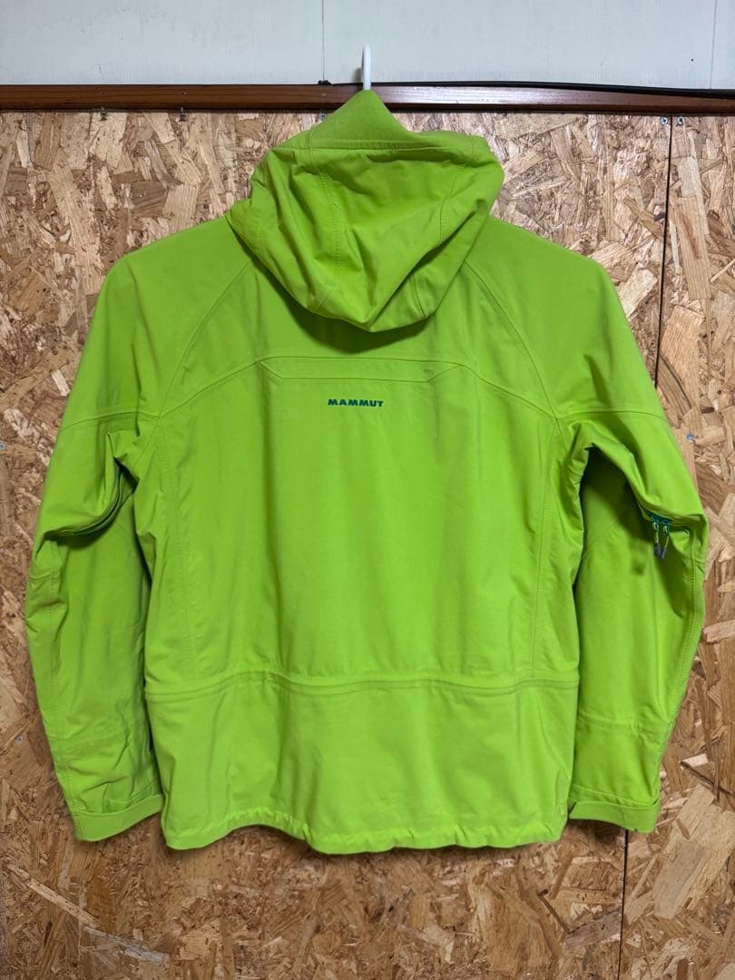 週末特価続行　MAMMUT マムート スキーウェア 上下セット