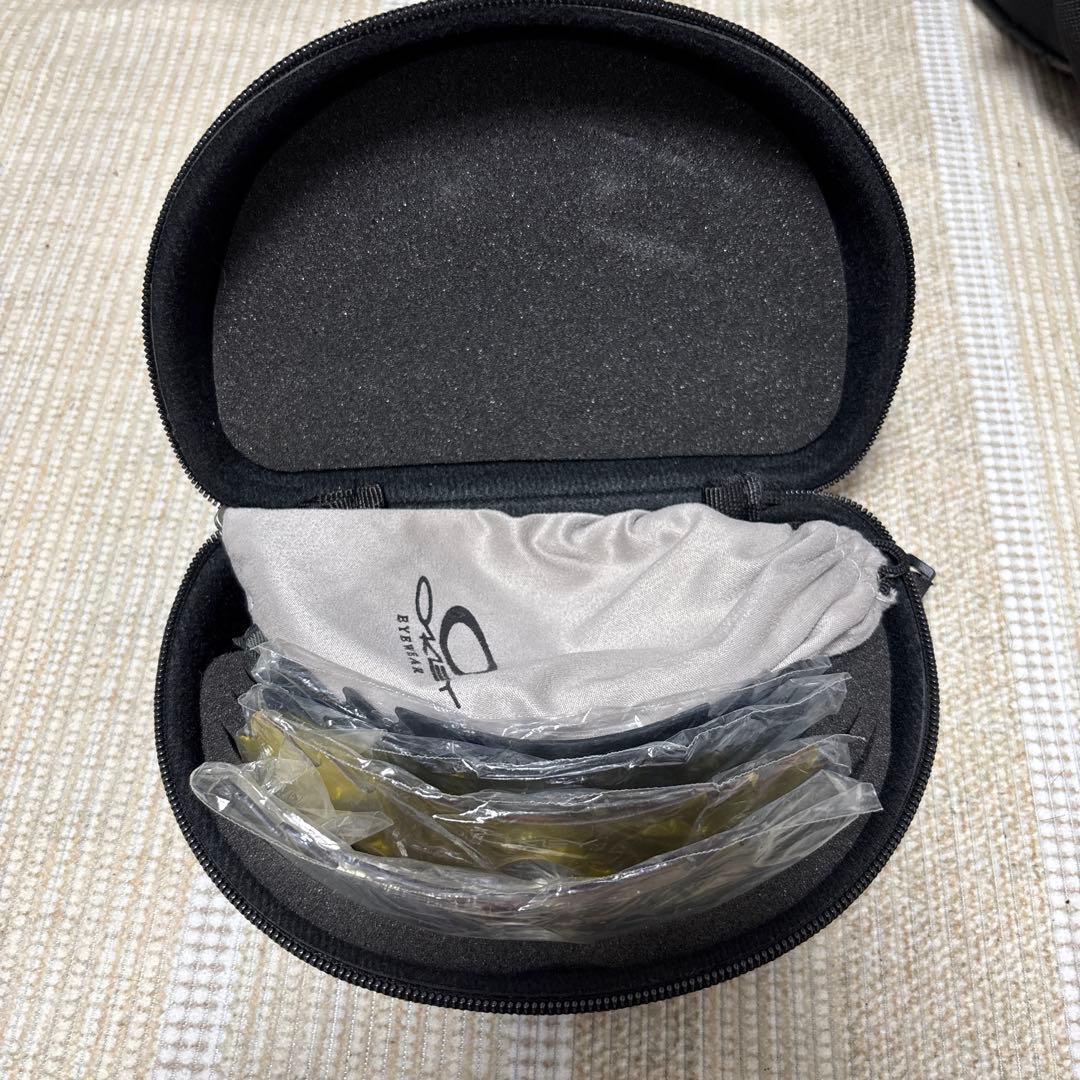 Oakley サングラス 4色レンズ付き