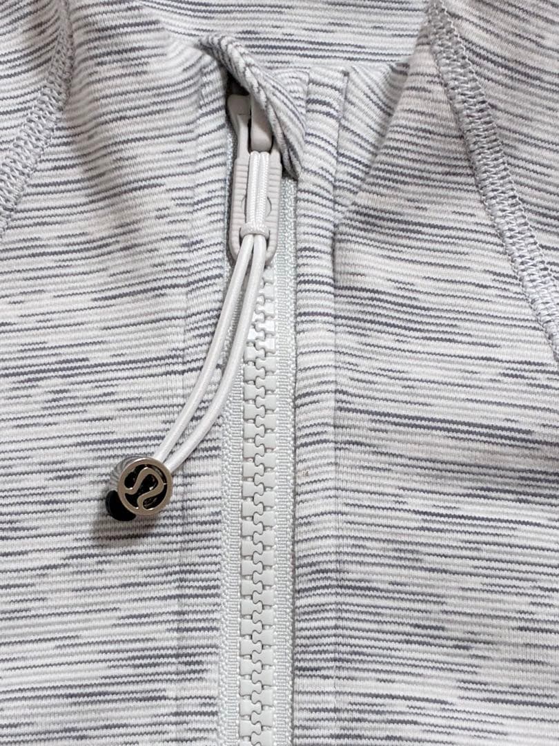 【美品】lululemon ルルレモン ヨガ ディファイン ジャケット Lサイズ