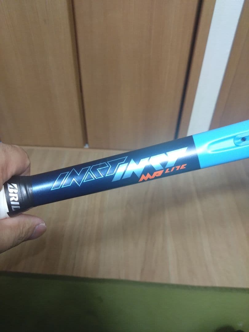 テニスラケット Instinct MP Lite 265g
