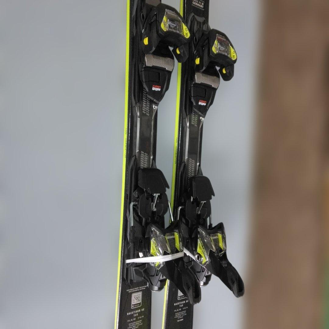 VOLKL RaceTiger SC、165cm、vMotion12付、未使用