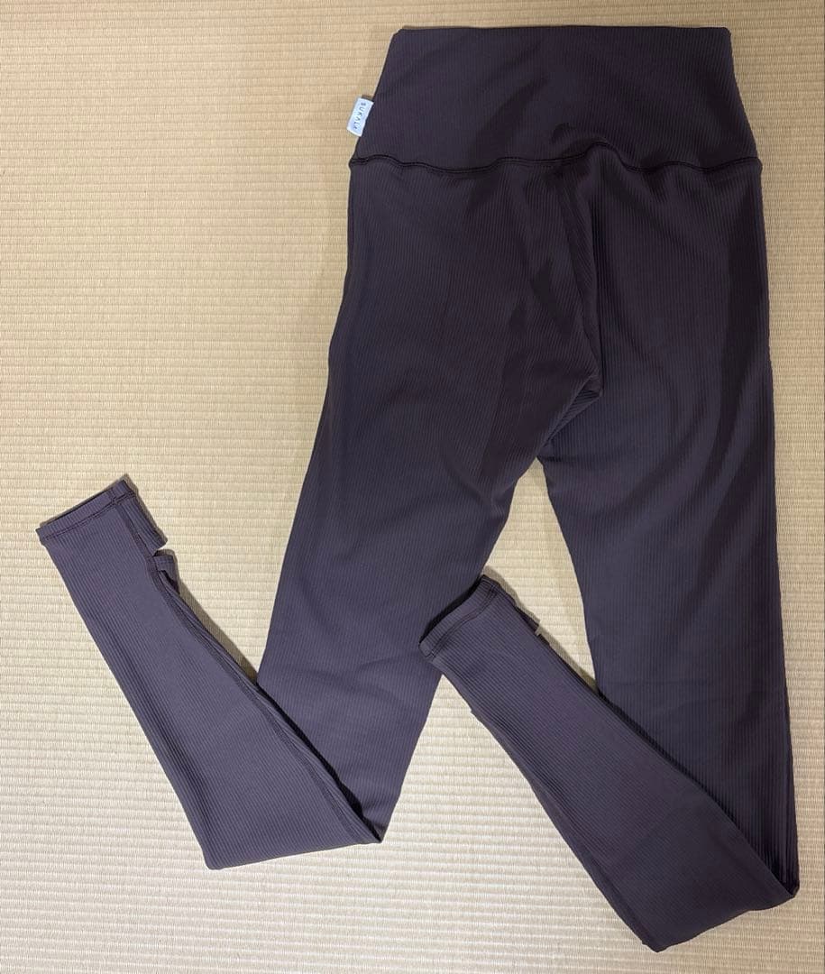 美品　SUKALA リブトレンカレギンス　スカーラ　ブラウンＳ