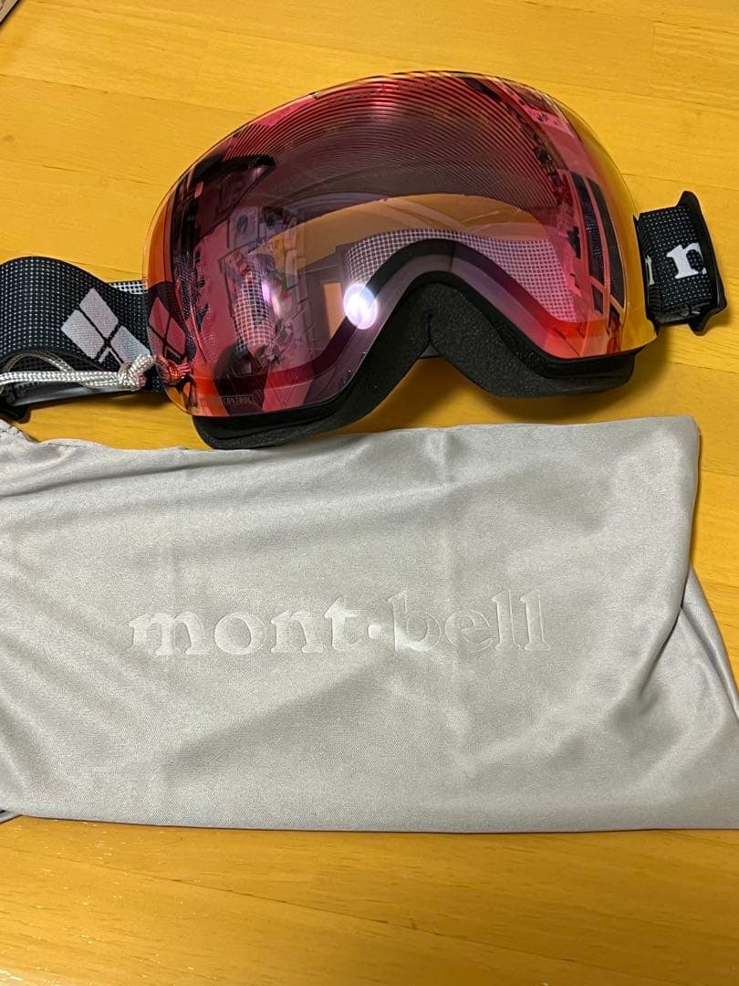 未使用箱無し　mont-bellアルパインゴーグルBC(調光レンズ)