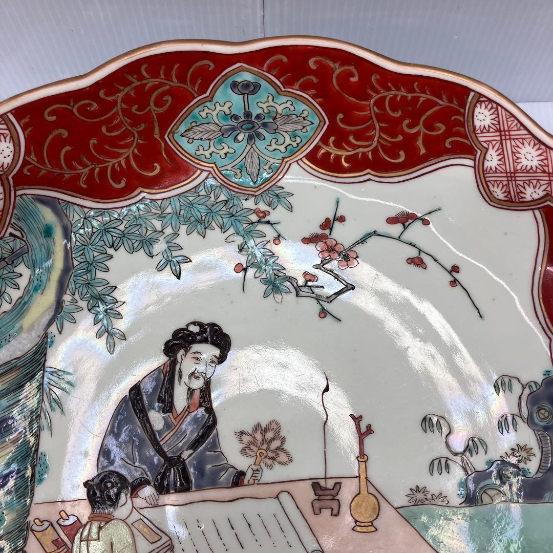 【希少】江戸後期？ 古伊万里 色絵 唐人図 大皿 径約32cm 輪花皿 骨董品