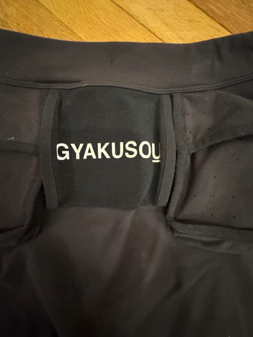GYAKUSOU ハーフタイツ　S