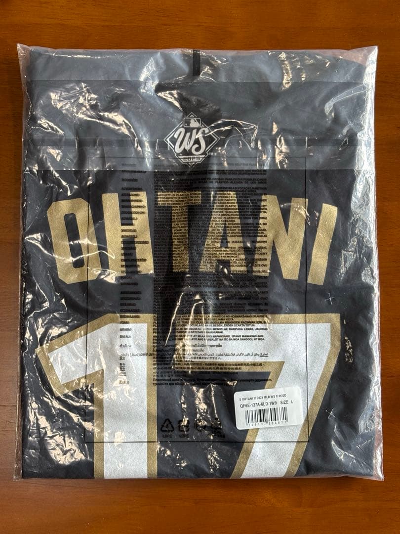 お値下げしました　大谷翔平 2025ワールドシリーズ優勝記念Tシャツ　L