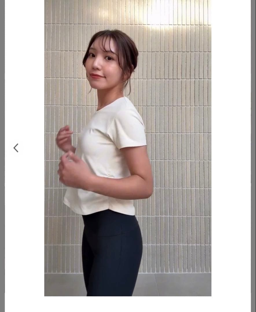 新品未開封★SUKALA サイドギャザーカップ付きTee★Mサイズ白色