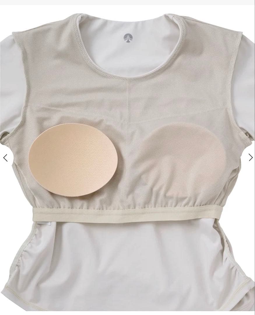 新品未開封★SUKALA サイドギャザーカップ付きTee★Mサイズ白色
