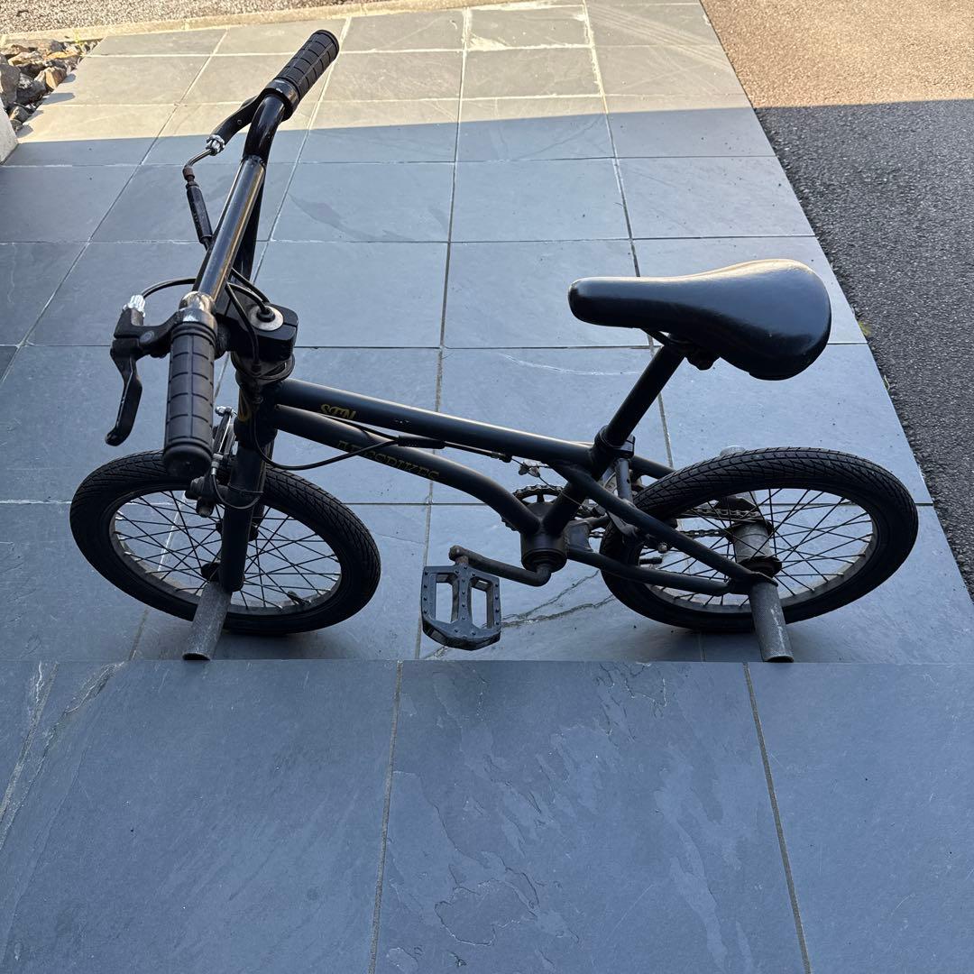 STN BMX自転車 ブラック AREBIKE