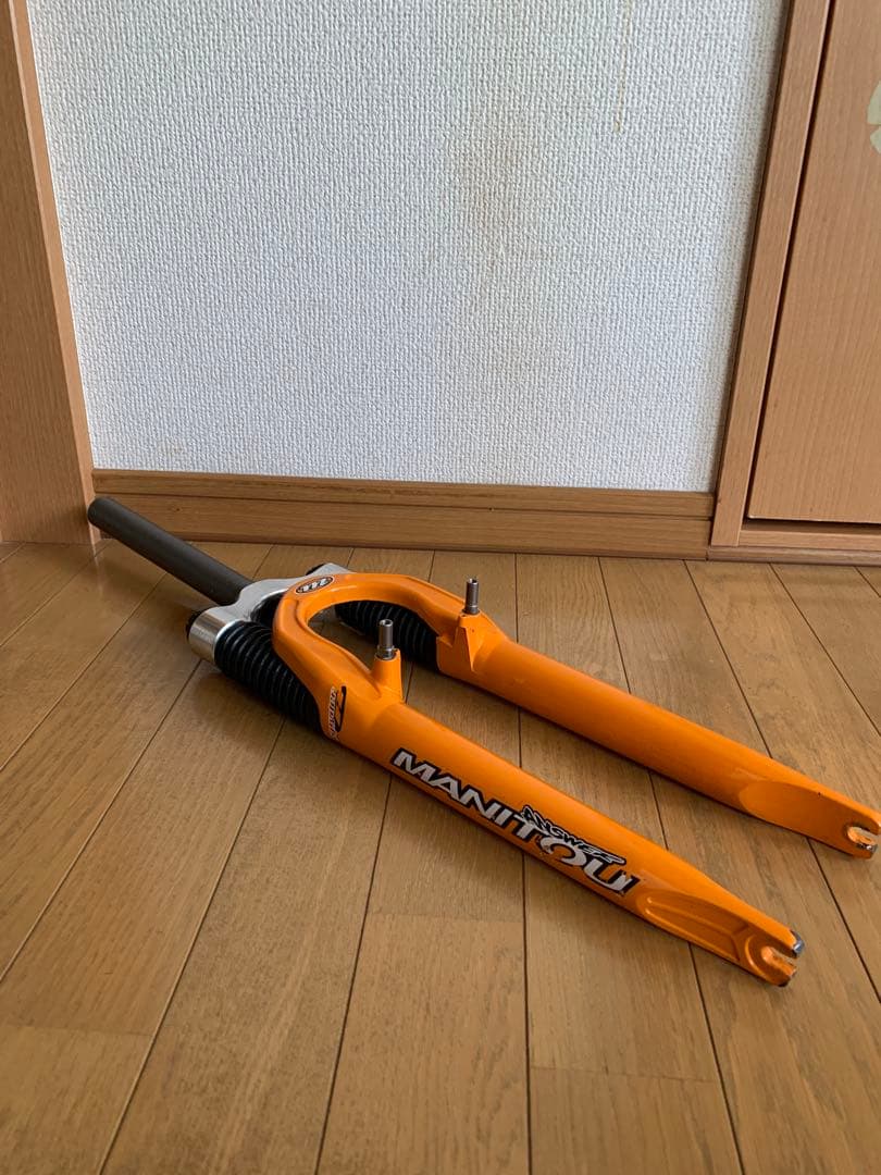 MANITOU Spyder サスペンションフォーク 26インチ