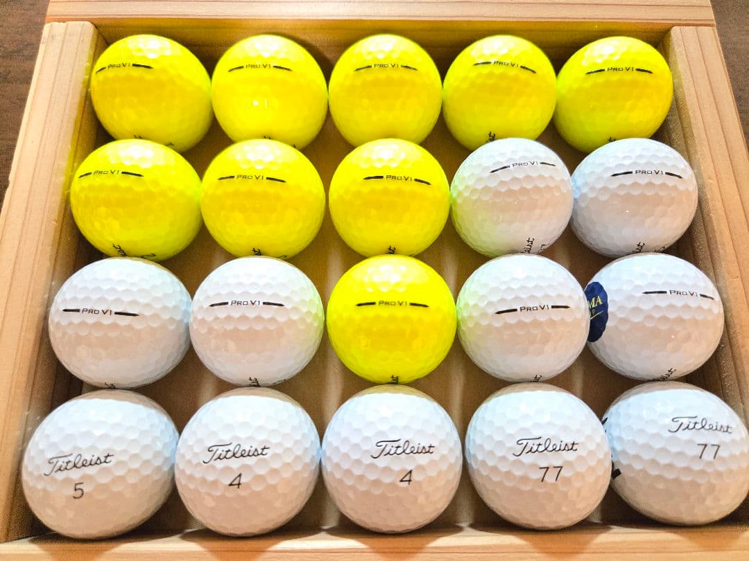 超美品　2025最新モデル　タイトリスト　prov1　ロストボール