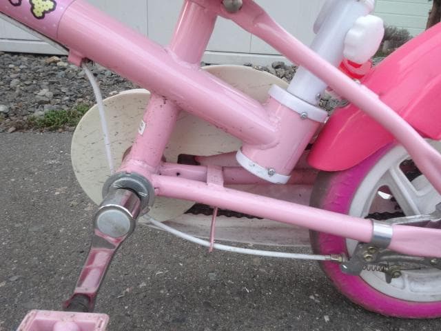 キティ　キティちゃん　自転車　補助輪付き　サンリオ　12インチ　14インチ