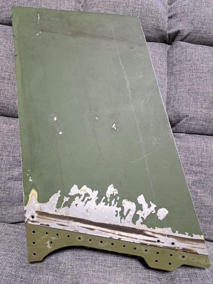 航空自衛隊 RF-4 動翼の一部 おそらく非常にレア 501SQ