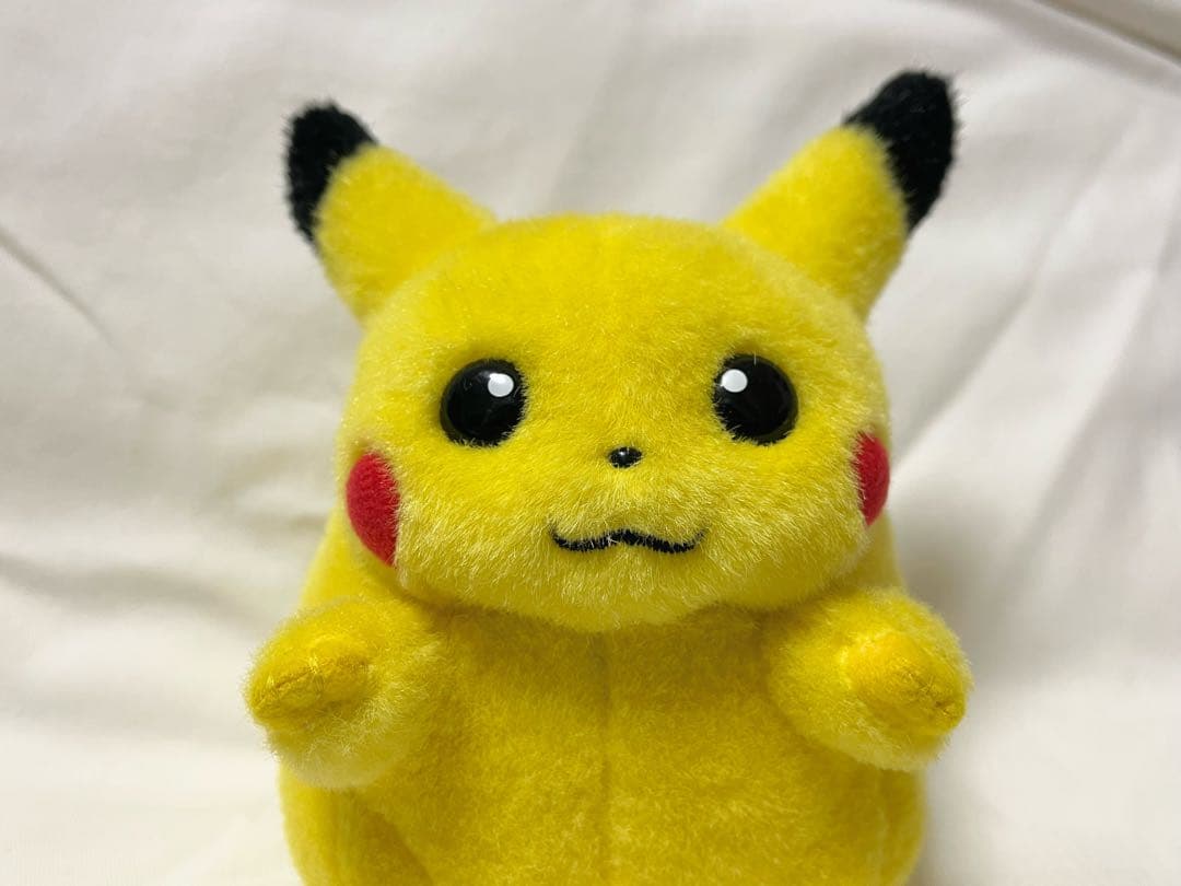 ポケモン ピカチュウ ぬいぐるみ TOMY