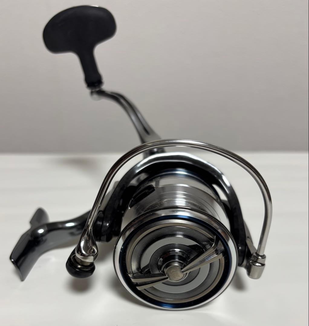 リール Daiwa 18EXIST LT4000-CXH