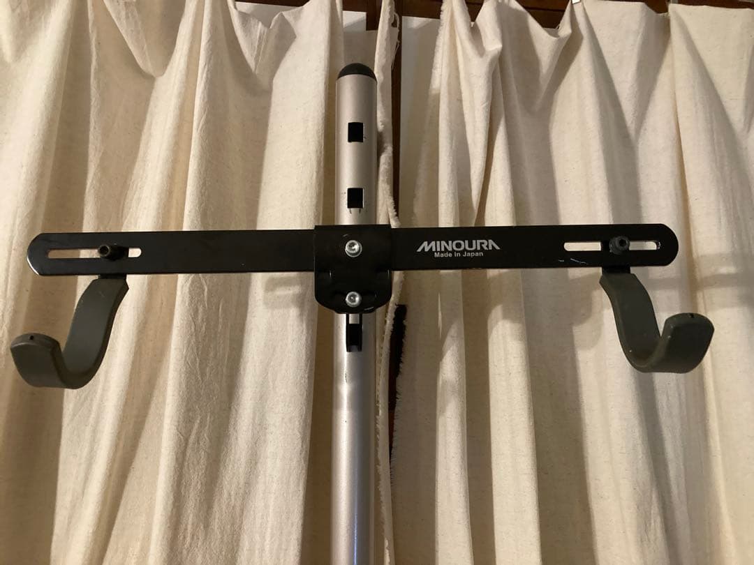 【福岡市内引取限定】MINOURA 自転車 ディスプレイ グラビティスタンド2