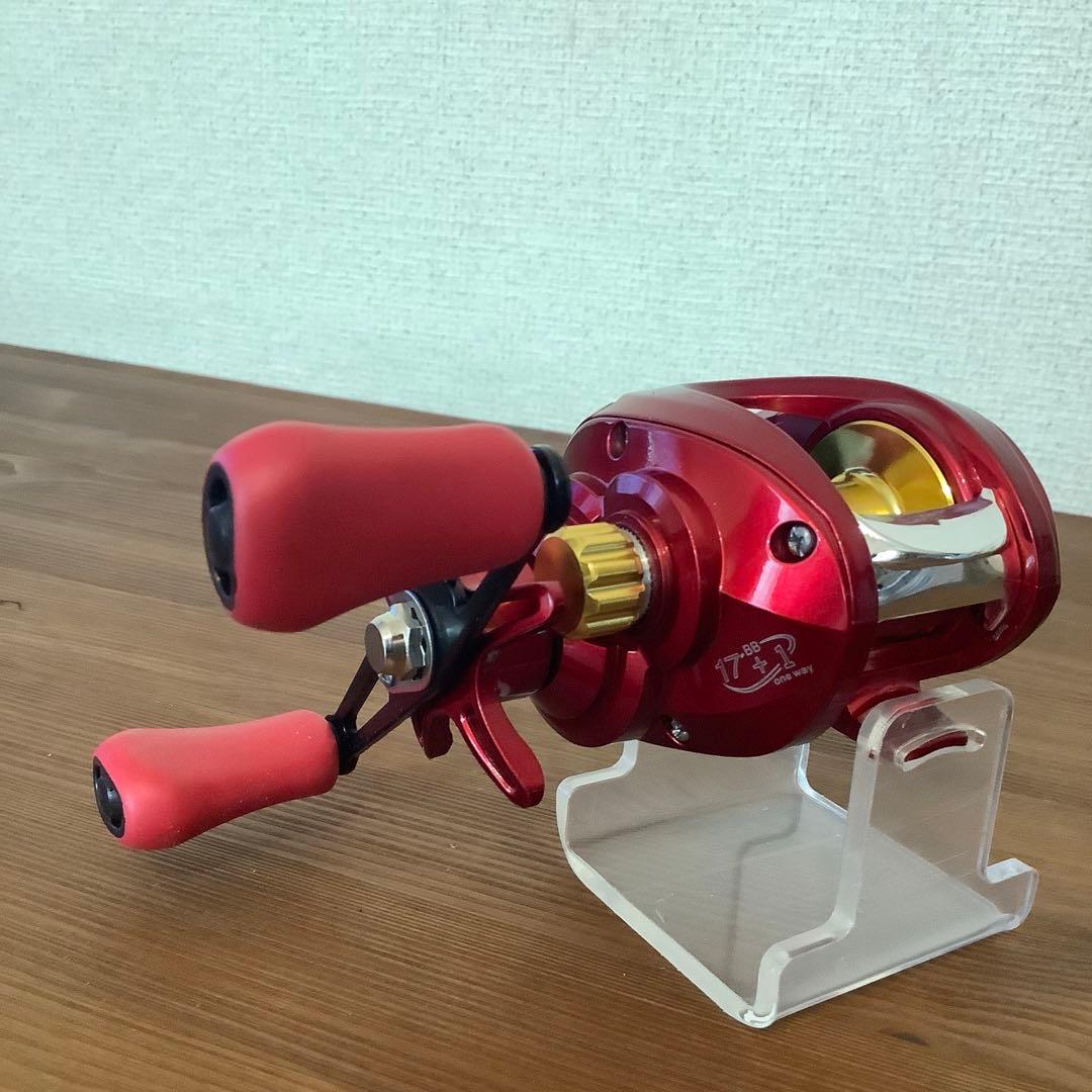 2.4mコンパクトベイトロッド&ベイトリール左ハンドル　ショアジギ　シーバス
