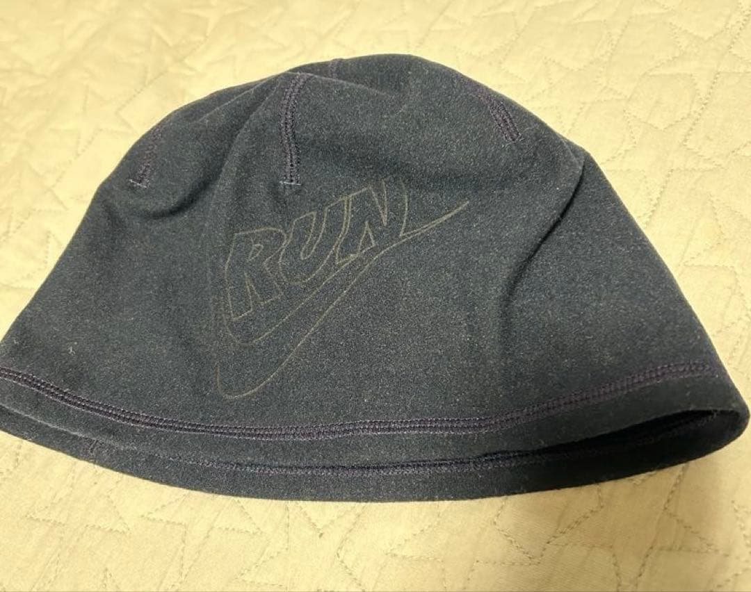 NIKE ナイキ ランニング用　リバーシブルニット帽 ネイビー　レア　ナイキ