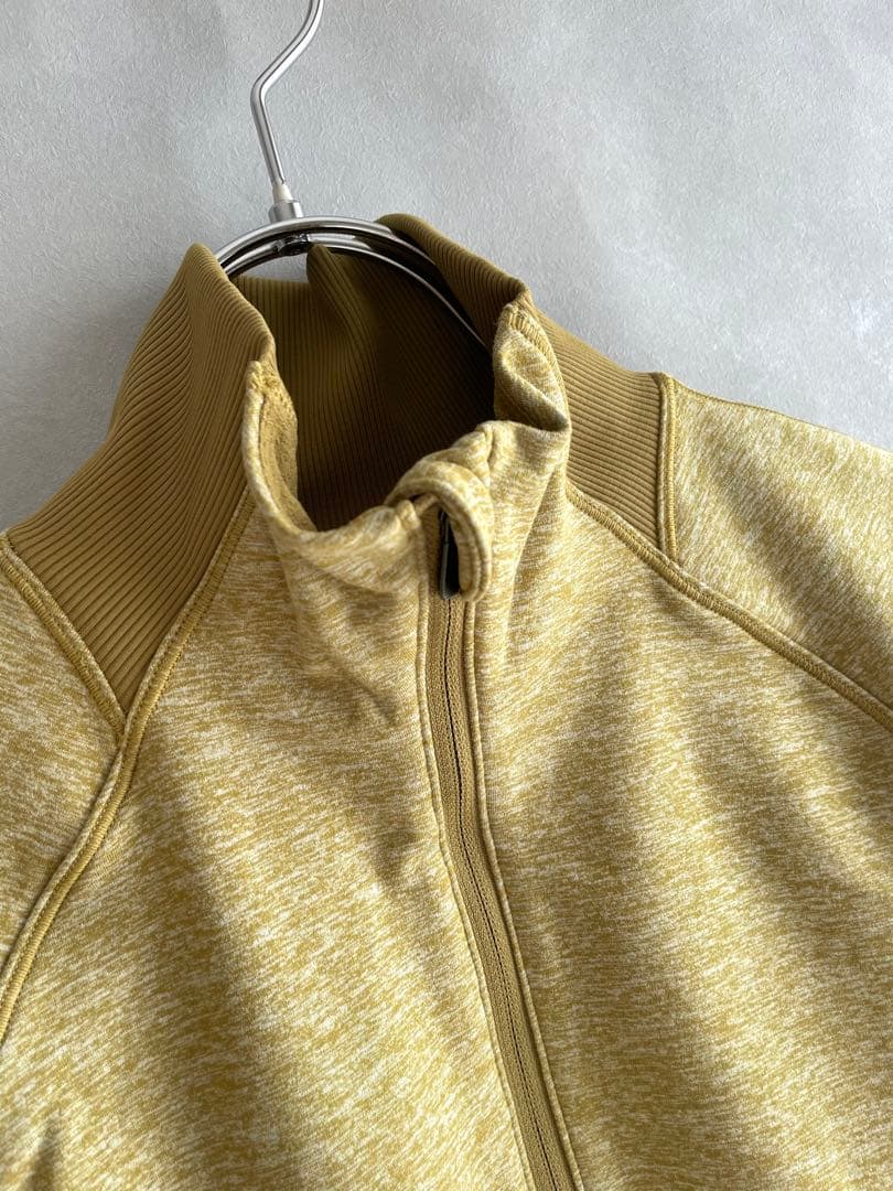 極美品✨ルルレモン　ハーフジップ　クロプド丈トップス　サイズ4 S相当　裏起毛