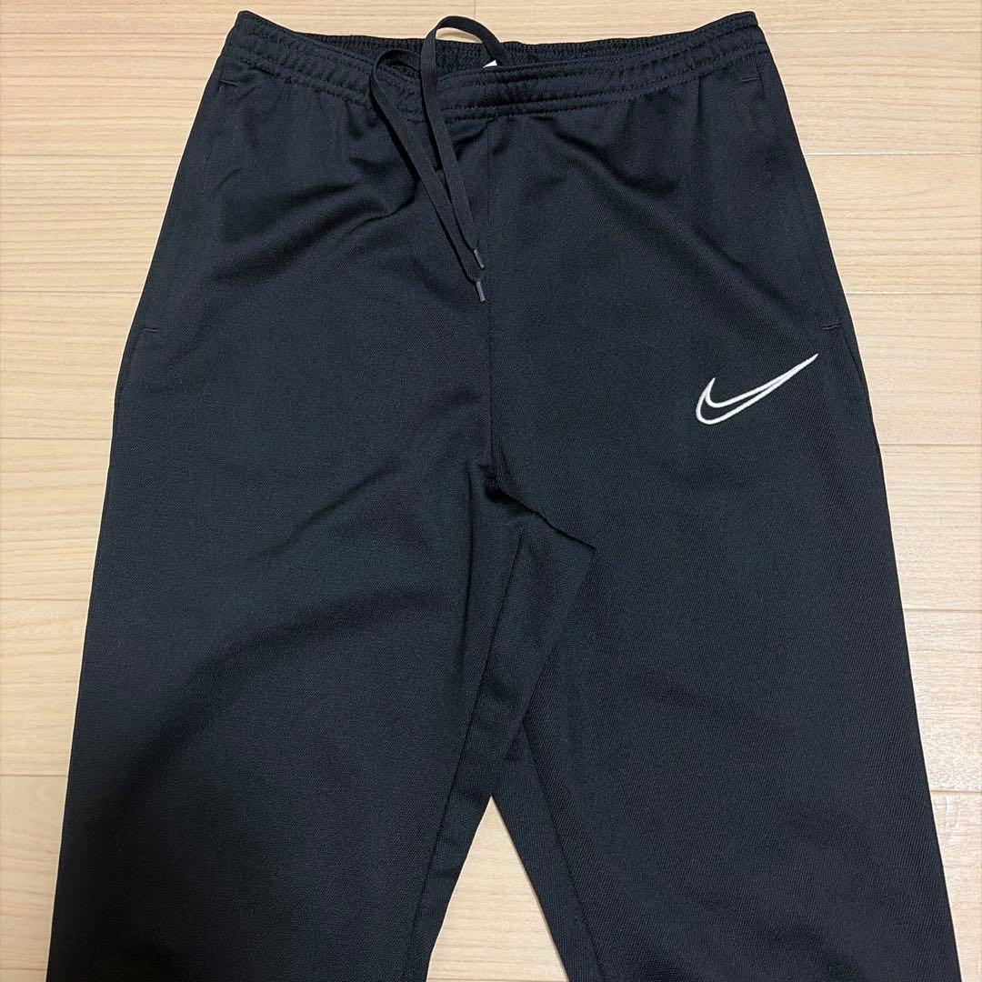 美品 ナイキ DRY-FIT ジャージ 上下セット ワンポイント ブラック S