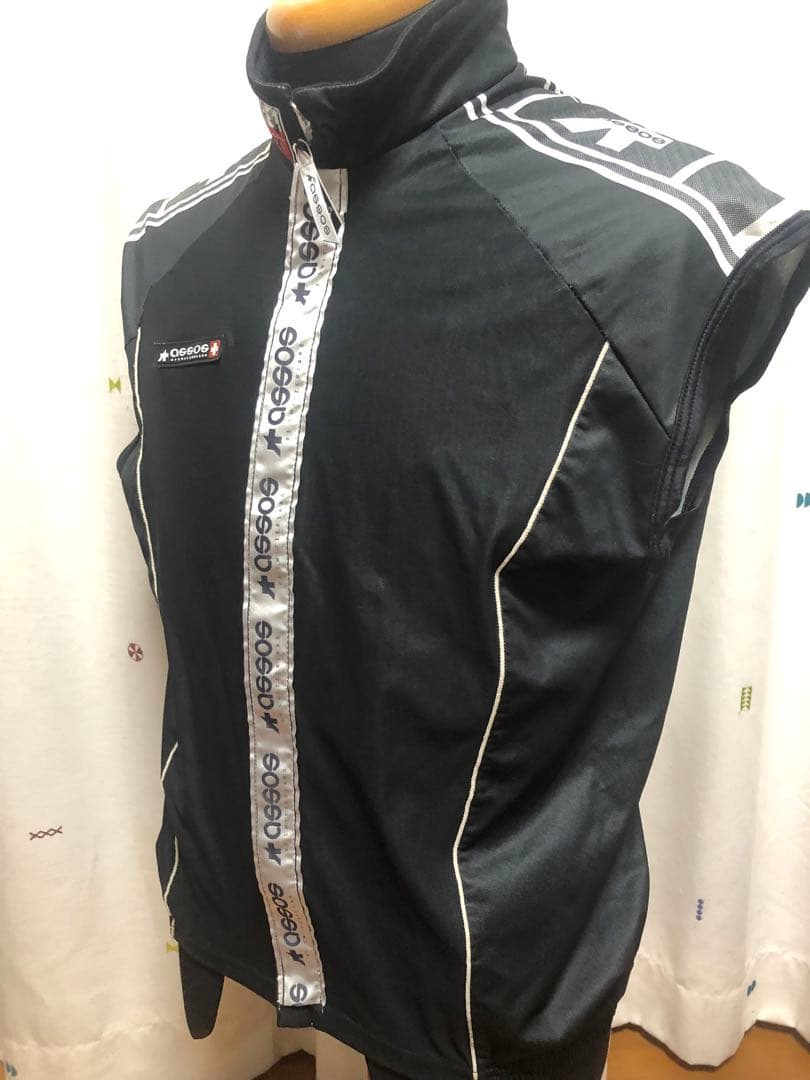 アソス　ジレ　冬必需品　背面メッシュ　AIRBLOCK　PROSLINE