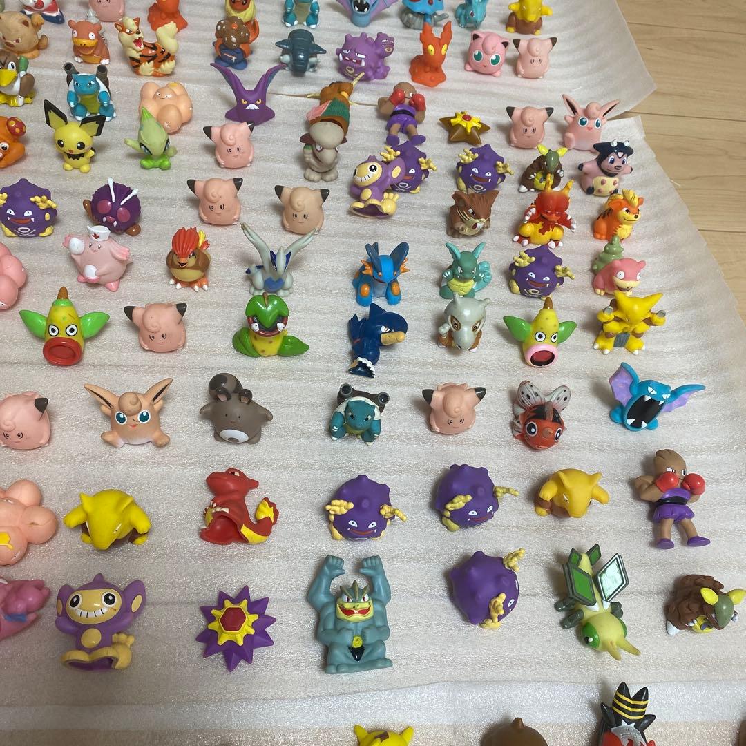 未開封あり　369個　ポケモン　指人形　ポケモンキッズ　大量