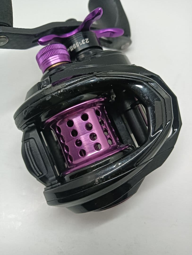 レボEXD W-L REVO EXD 左用　アブガルシア　ベイトリール