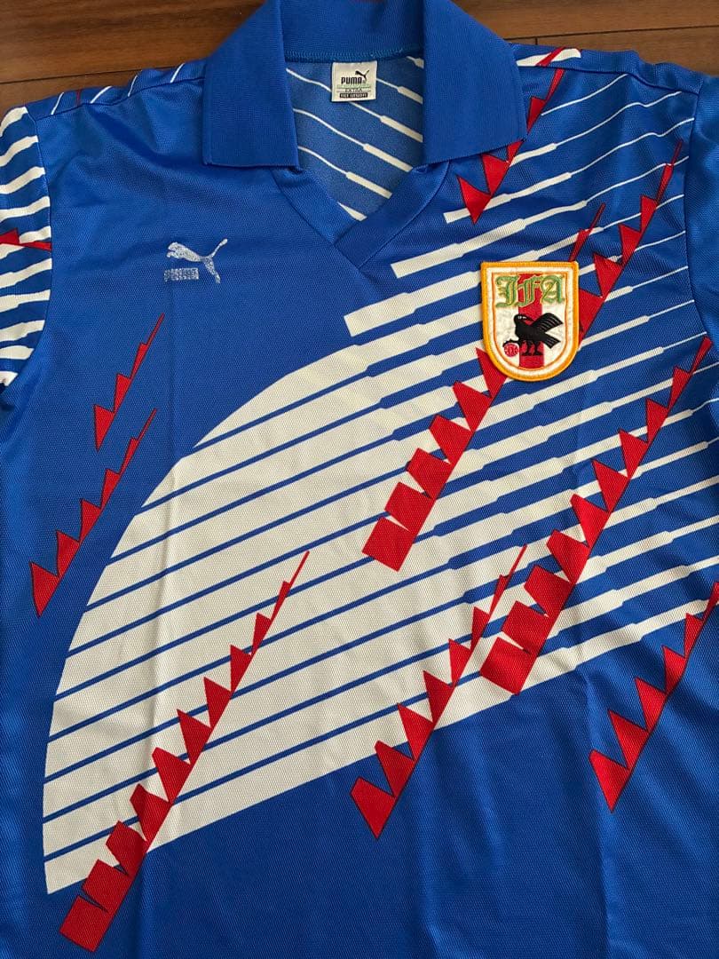 サッカー日本代表ユニフォーム ドーハモデル プーマ製