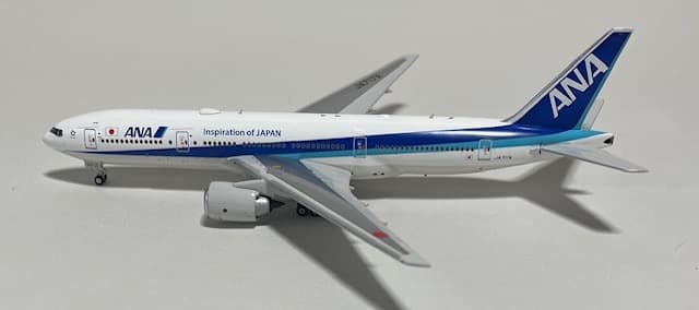 航空機・ヘリコプター ANA B777-200ER JA717A