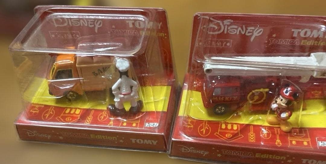 トミカ　ディズニー　エディション　ミニカー9個