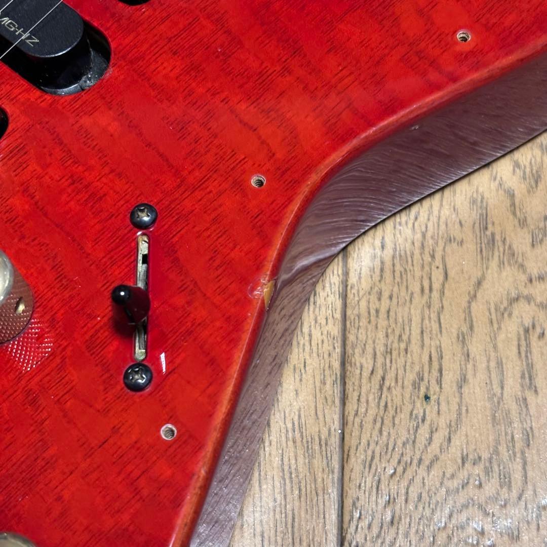 Charvel シャーベル CDS レースウッドボディ EMG-HZ