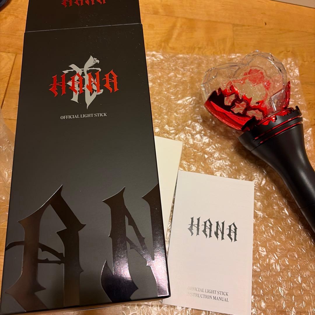 HANA ペンライトと新品ペンライトストラップ