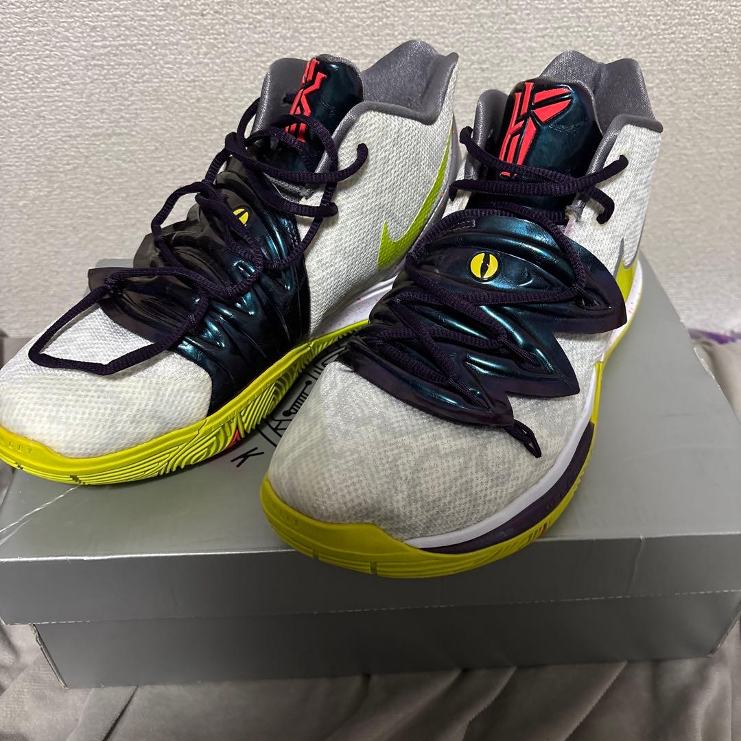 ナイキ KYRIE 5 EP マンバメンタリティ