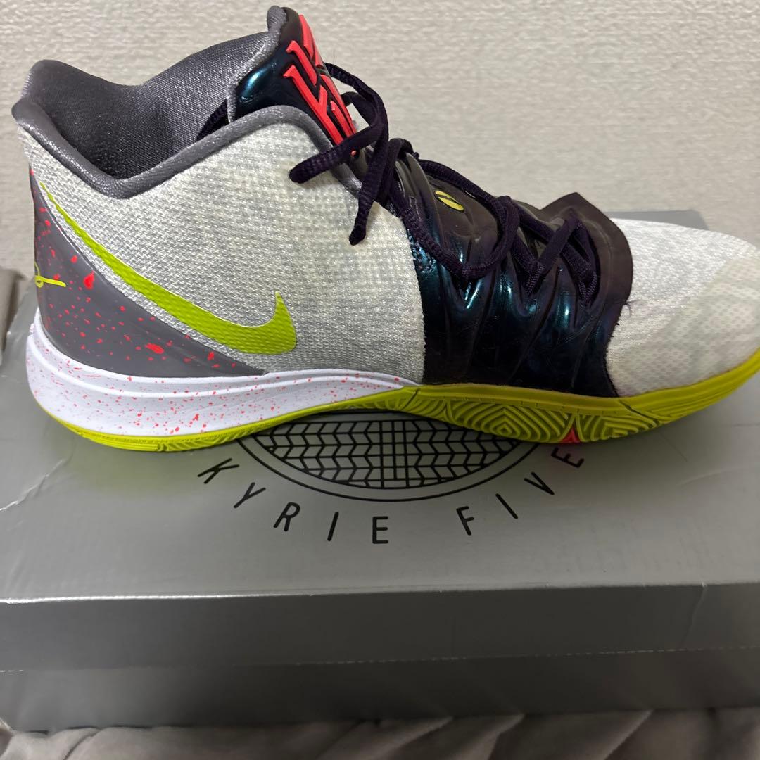 ナイキ KYRIE 5 EP マンバメンタリティ