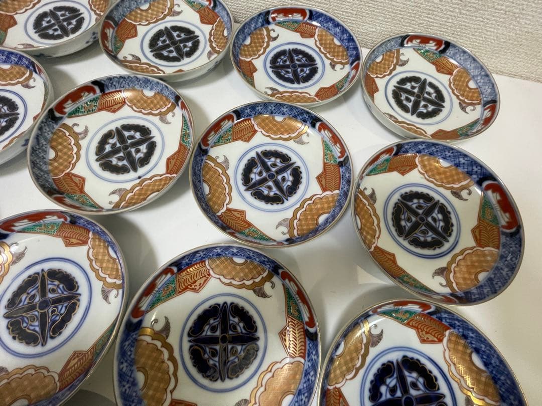 【現状品】古伊万里 金彩 色絵 染付 陶器 花柄 小皿 割烹 懐石 15枚 ①