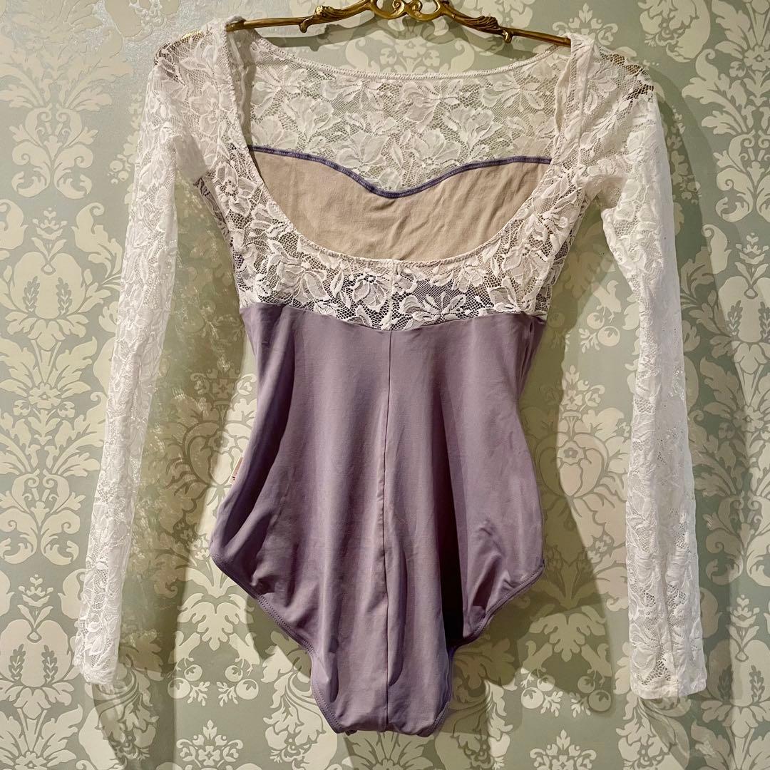 【美品】チャコット Nelaライン レースロングスリーブ レオタード Mサイズ