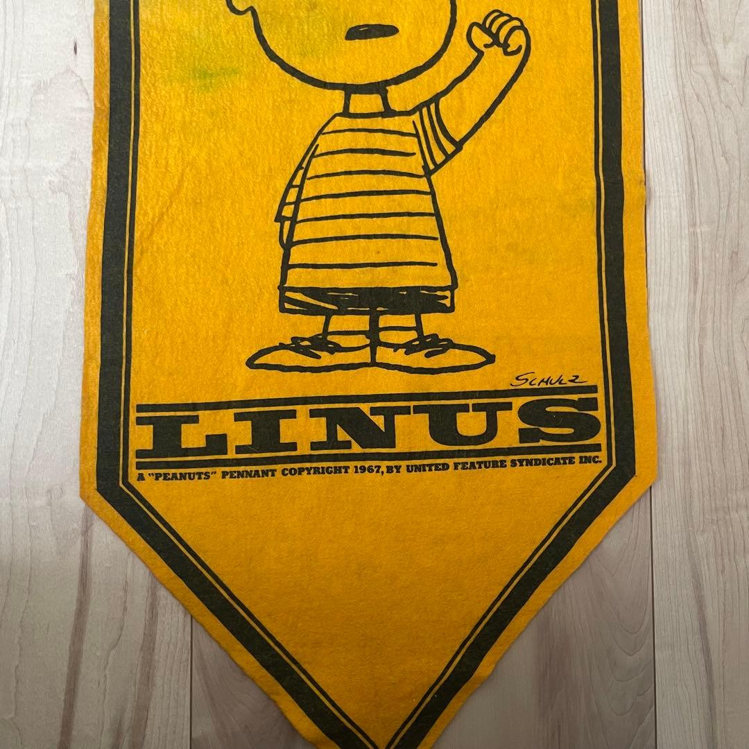 ライナス　peanuts スヌーピータペストリー イエロー