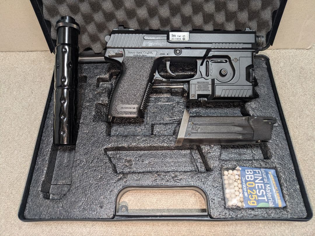 美品☆東京マルイ SOCOM Mk23 ガスガン サイレンサー ライト付き