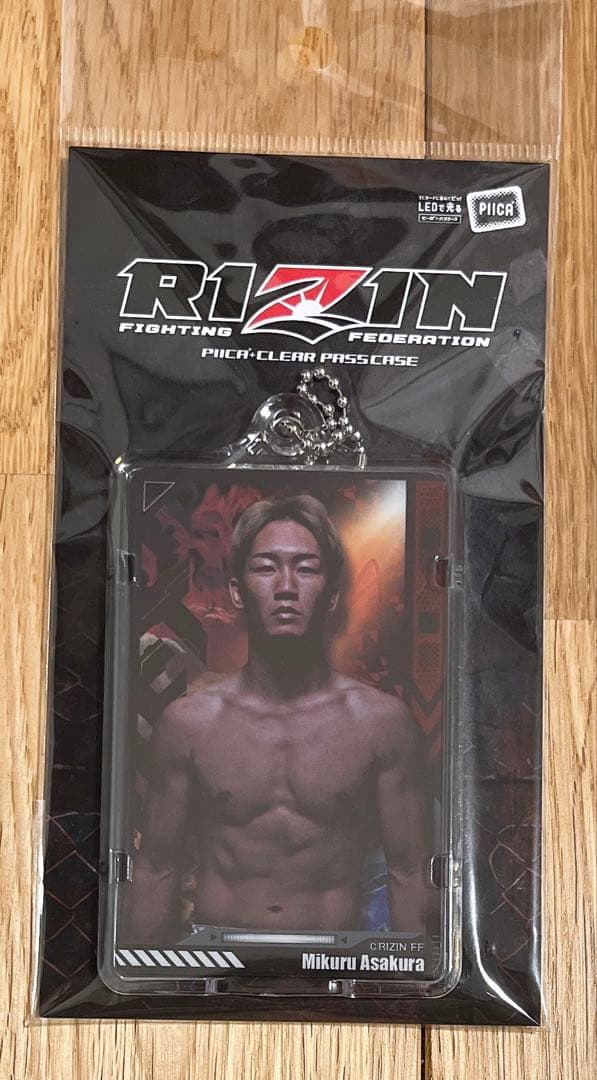 RIZIN 朝倉未来　PIICA クリアパスケース