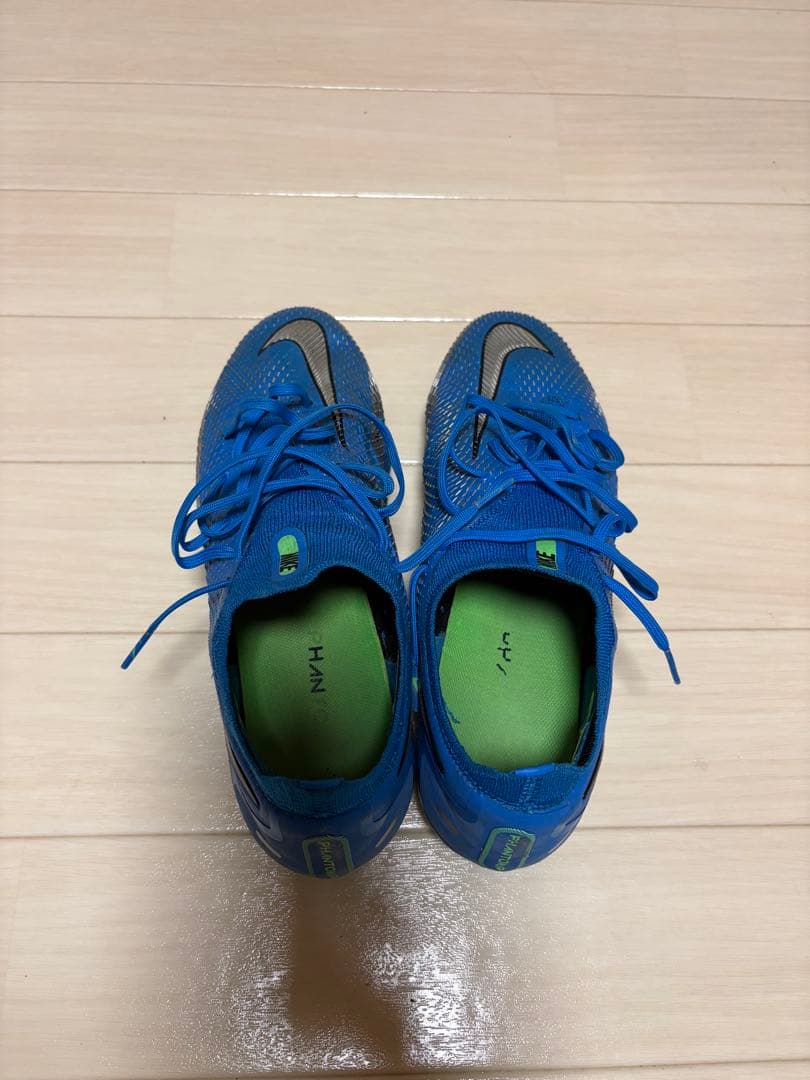 Nike サッカースパイク　ファントムGT