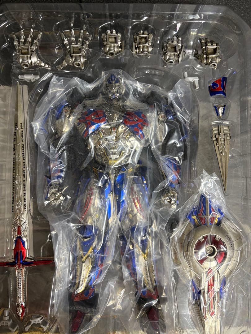 スリーゼロ　DLX オプティマスプライム　トランスフォーマー/最後の騎士王