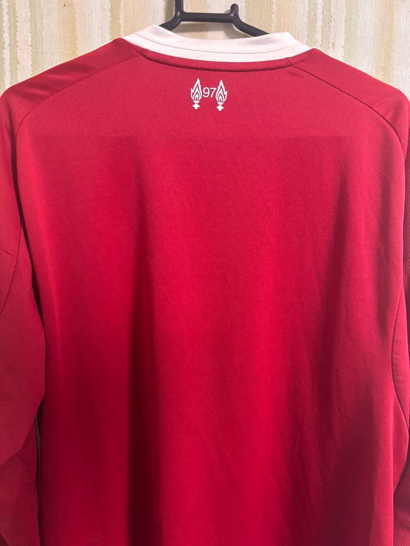Liverpool FC adidas レッドシャツ Lサイズ