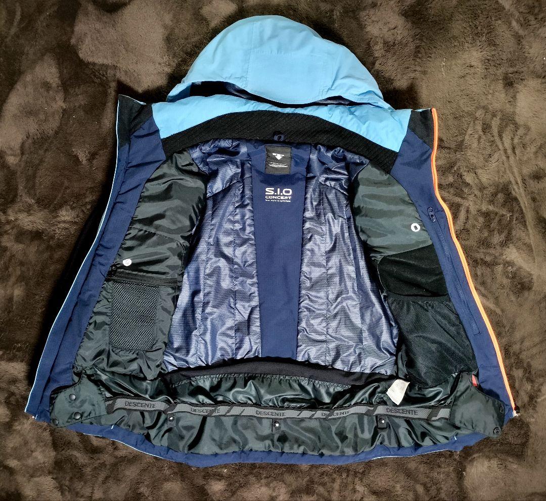 デサント　DESCENTE　メイトモデル　スキーウェア　サイズS(着丈68cm)