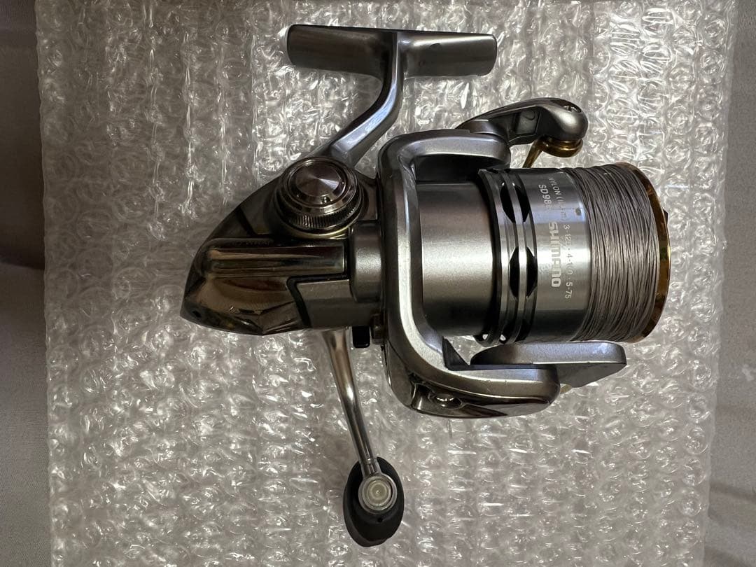 リール TWIN POWER C2000 HGS SHIMANO