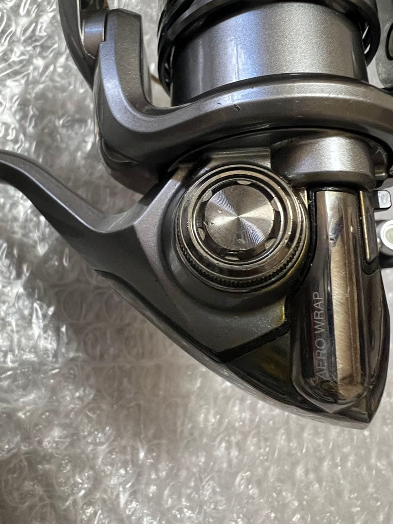 リール TWIN POWER C2000 HGS SHIMANO