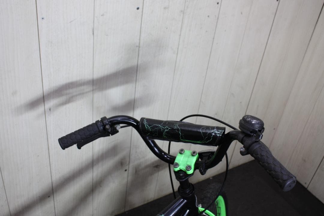日本トイザらス AVIGO 18インチ 幼児用自転車