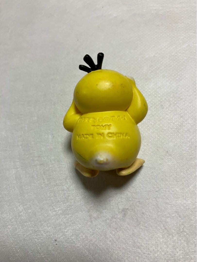 希少　顔違い　TOMY製 ポケモン　モンスターコレクション 初期　コダック②