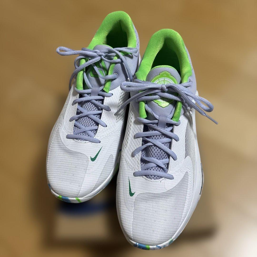 NIKE ZOOM FREAK 4 28.5センチ　ナイキ