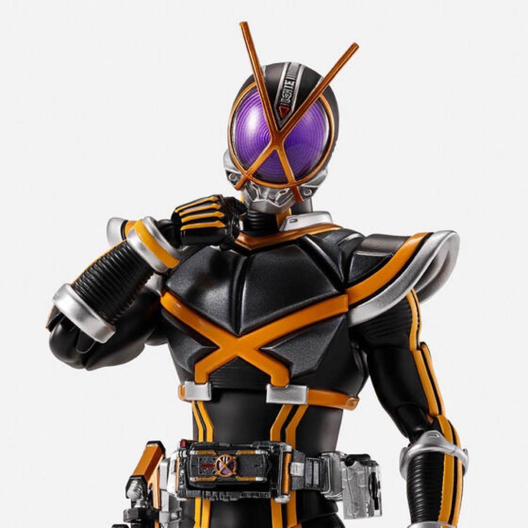 【新品 未開封】 S.H.Figuarts（真骨彫製法） 仮面ライダーカイザ