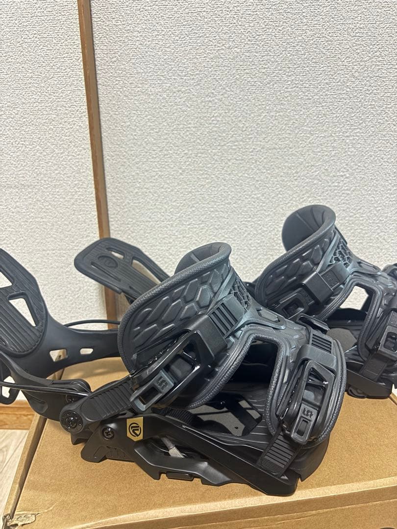 yoshiさん専用【美品】【保証書付き】Flow fuse ビンディング